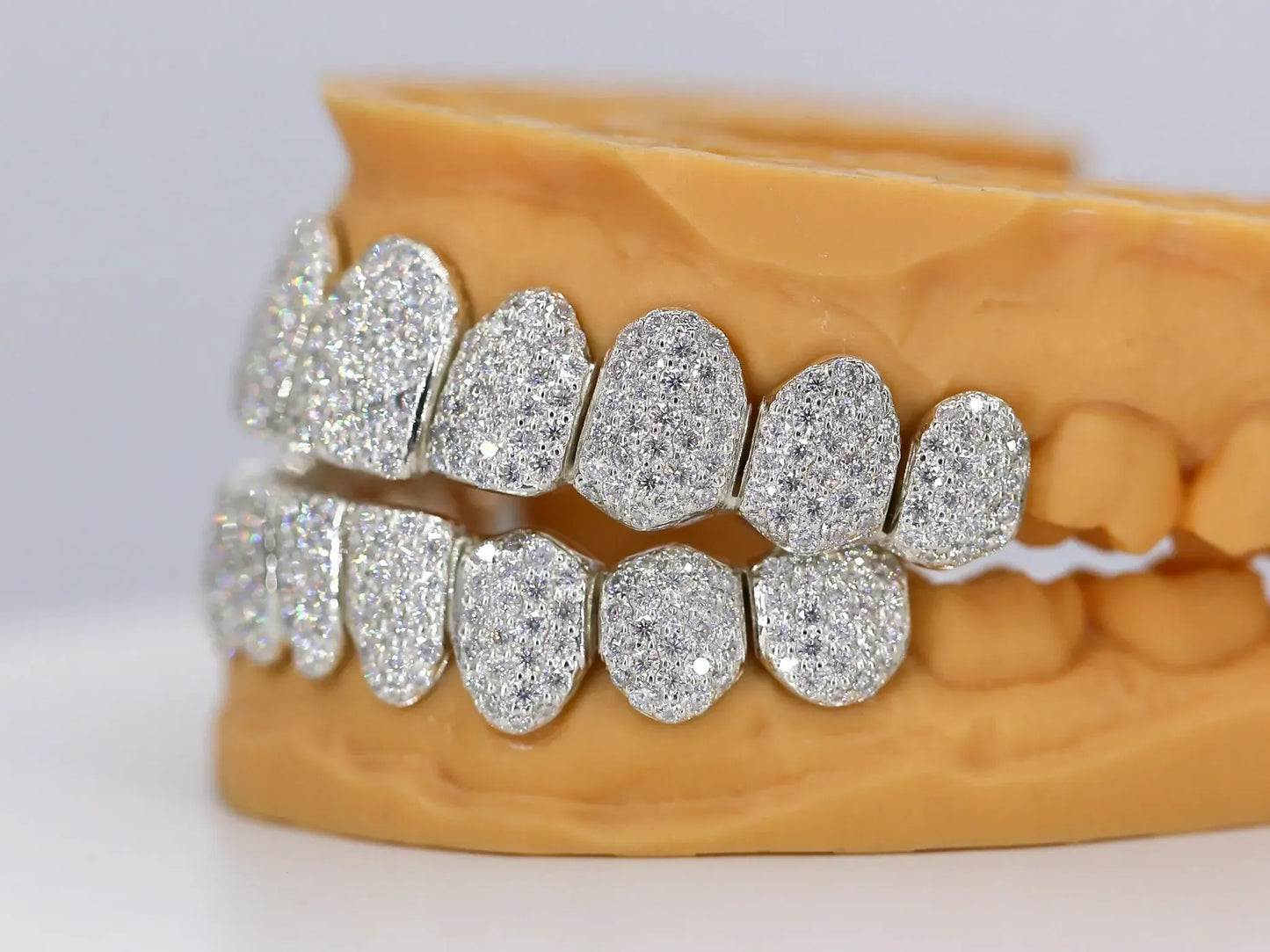 Custom Permanent VVS Moissanite Grillz