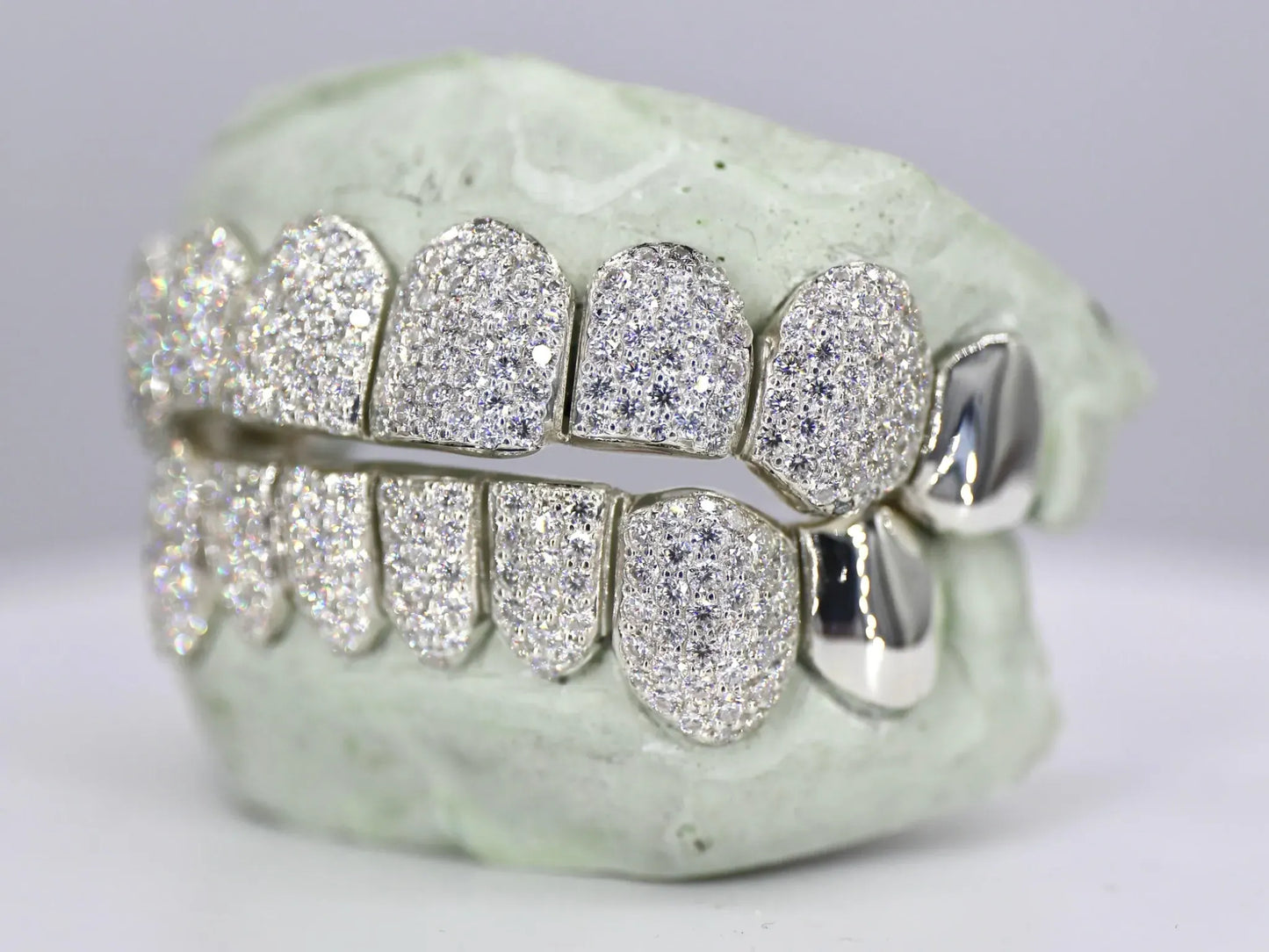 8 on 8 Capped VVS Moissanite Diamond Grillz
