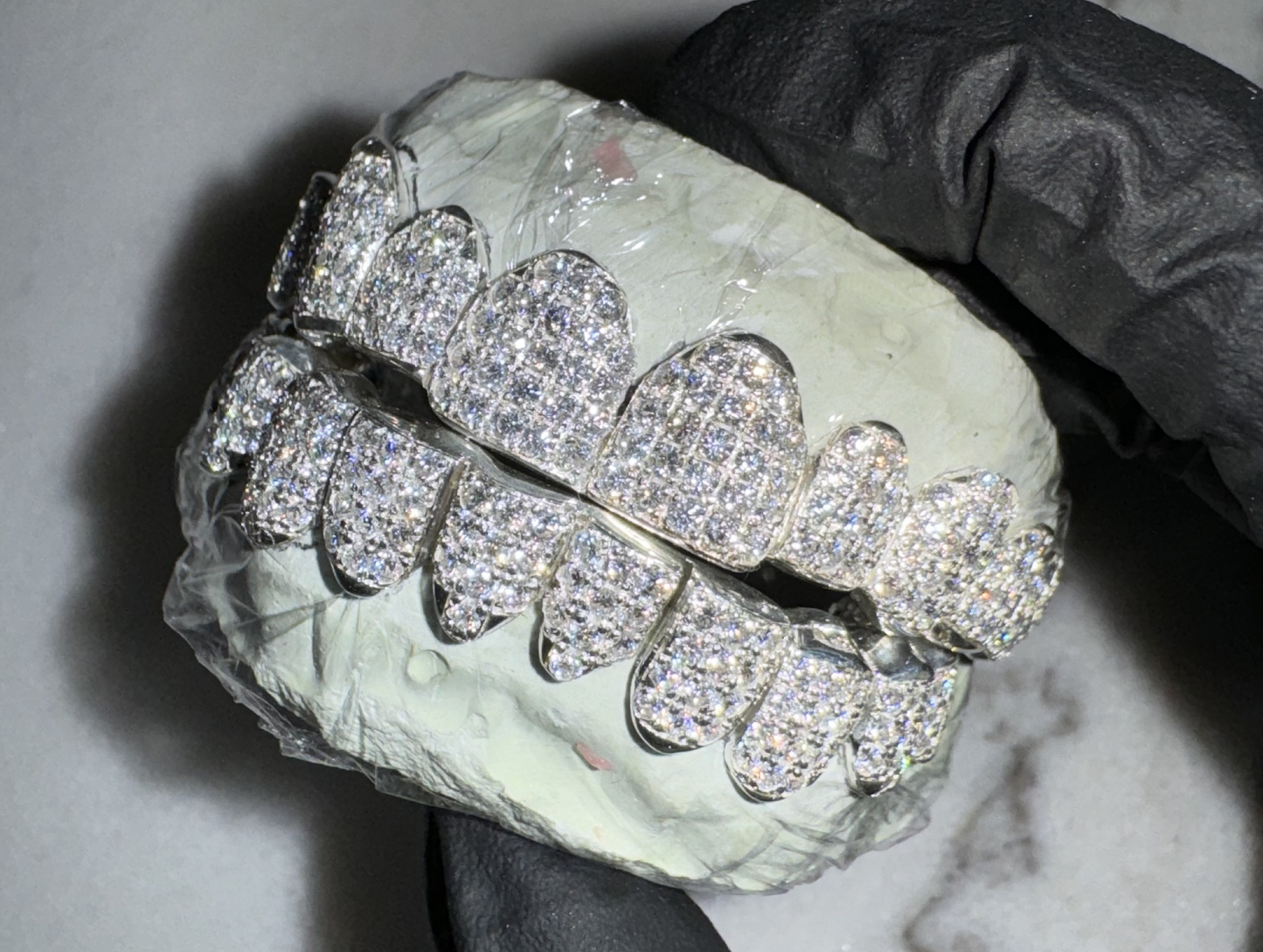 Straight Set VVS Moissanite Diamond Grillz